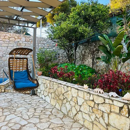 Dolce Villa Saranda