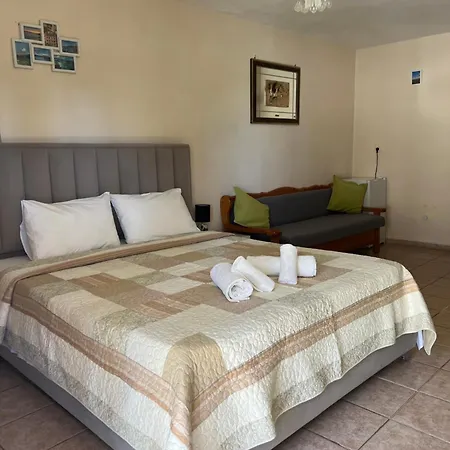Dolce Villa Saranda