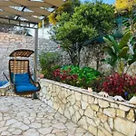 Dolce Vila Sarandë