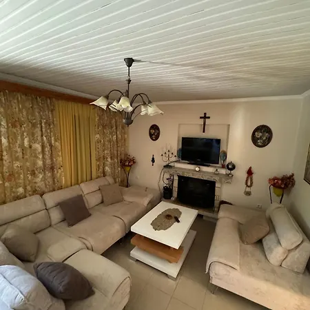 Dolce Villa